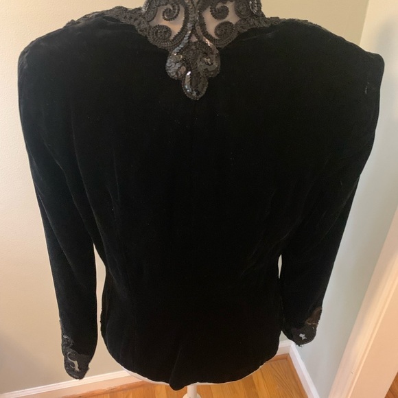 Farina Collections black velvet sequin jkt, size 10 - Picture 3 of 5